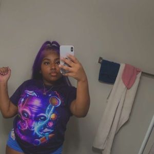 Meet your Posher, Laila